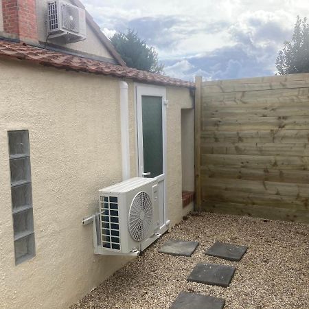 Maisonnette Neuve Avec Jardin Privatif Saran Dış mekan fotoğraf